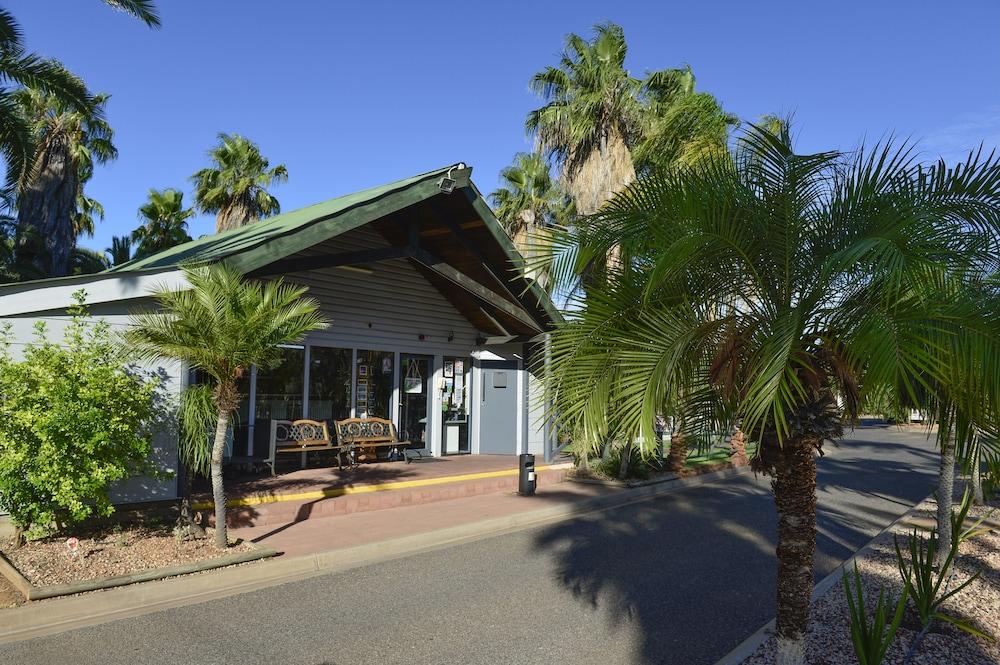 Desert Palms Alice Springs Motel Exterior photo