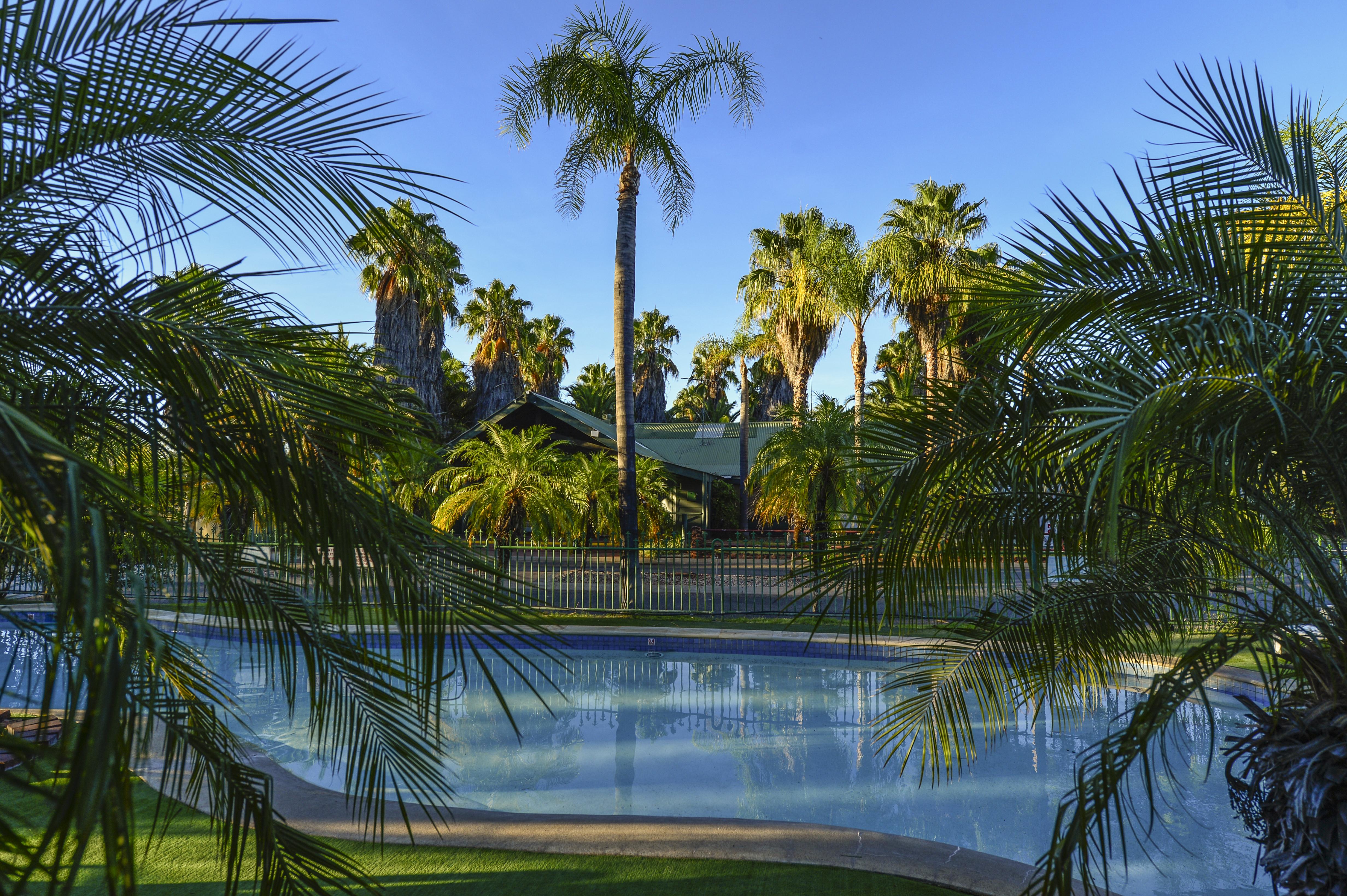 Desert Palms Alice Springs Motel Exterior photo