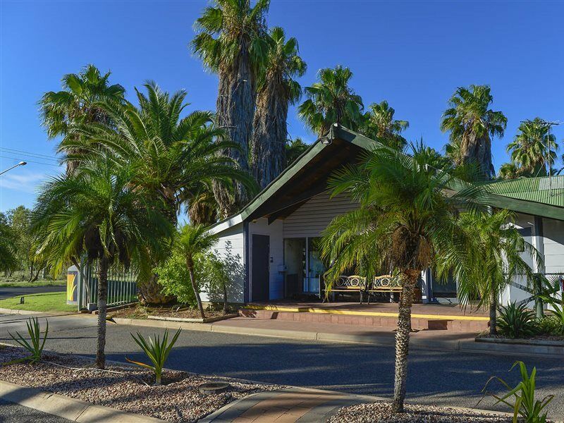 Desert Palms Alice Springs Motel Exterior photo